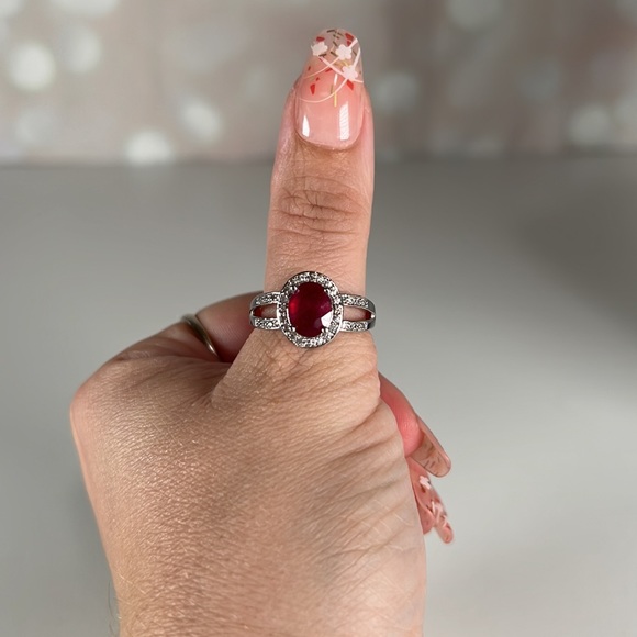 Lab Created Ruby & Emerald Ring Size 9 - Picture 4 of 10